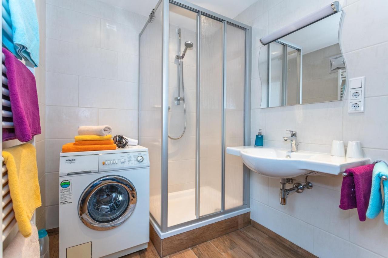 Hoelzl Bed & Breakfast Neukirchen am Großvenediger Esterno foto